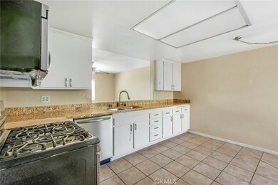 5540 E Vista Del Este, Anaheim, CA 92807 - photo 7