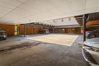 251 E Kossuth St unit A, Columbus, OH 43206 - photo 5