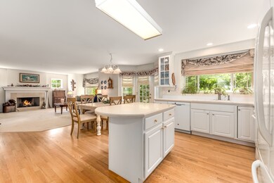 2012 Snow Creek Rd, Naperville, IL 60564 - photo 5