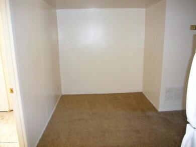 132 Fayette Ave unit B2, Staten Island, NY 10305 - photo 5