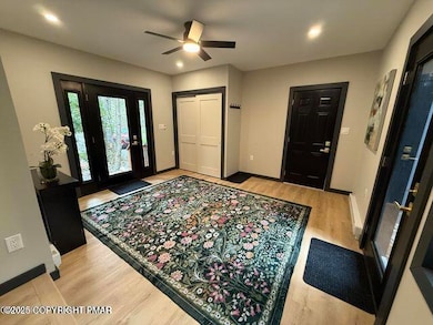 20250827214016454332000000-o 7