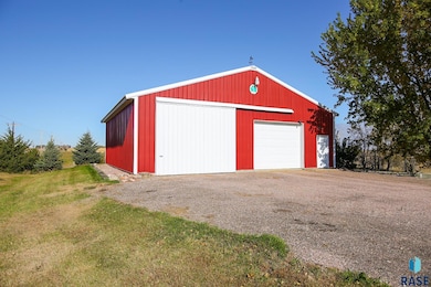 25218 482nd Ave, Garretson, SD 57030 - photo 2