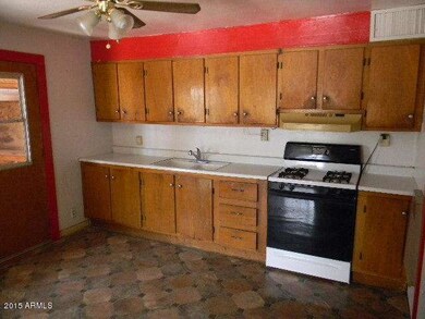 Kitchen 1