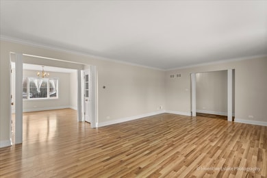 10323 Canterbury St unit 2, West Chester, IL 60154 - photo 5