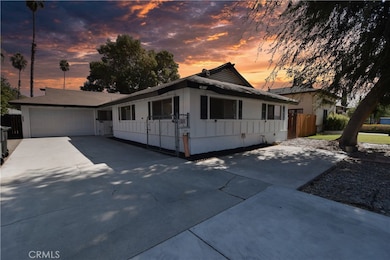 6064 Riverside Ave, Riverside, CA 92506 - photo 3