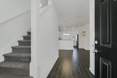 661 Pickrell Loop, Liberty Hill, TX 78642 - photo 4