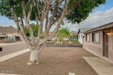 1123 E El Camino Dr, Phoenix, AZ 85020 - photo 4
