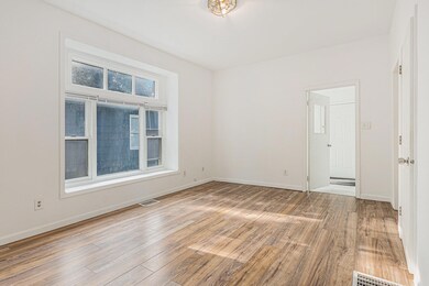 820 Brown St, Valparaiso, IN 46383 - photo 4