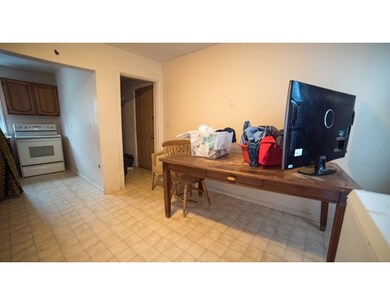 19 Waverly St, Worcester, MA 01604 - photo 7