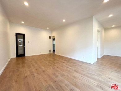 1148 N Formosa Ave unit 9, West Hollywood, CA 90046 - photo 2