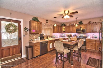 1253 Center St, Nanticoke, PA 18634 - photo 4