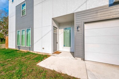 6422 Wheatley St, Houston, TX 77091 - photo 2