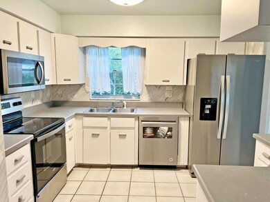 4696 Alfred Kitchen 2