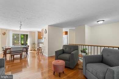 9365 Dewlit Way, Columbia, MD 21045 - photo 5