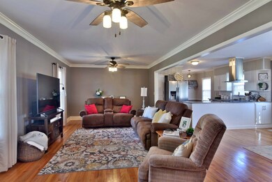 2110 Lullwater Rd, Albany, GA 31707 - photo 7