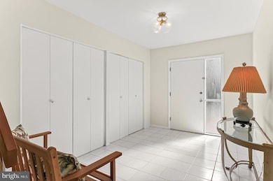 3003 Mission Square Dr, Fairfax, VA 22031 - photo 6