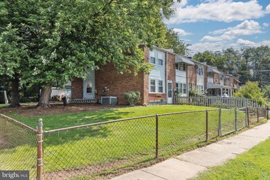 922 Catawba Ct, Halethorpe, MD 21227 - photo 3