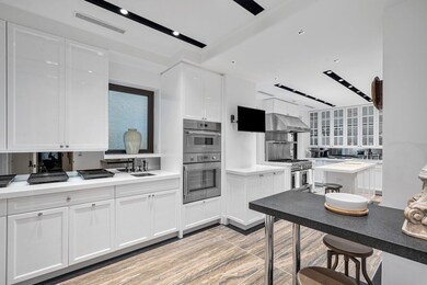 12 Lagomar Rd, Palm Beach, FL 33480 - photo 4