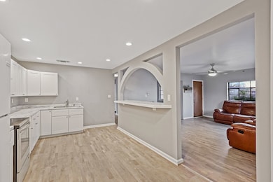 2202 U S 90, Alpine, TX 79830 - photo 5