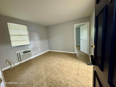 1122 Woodruff Ave unit 19, Jacksonville, FL 32205 - photo 2