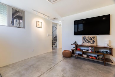 704 Benicia Ln, Albuquerque, NM 87102 - photo 7