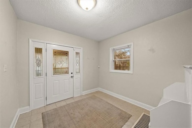 5829 Virginia Ave, Kansas City, MO 64110 - photo 3