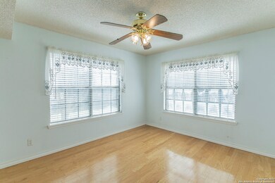 11112 Javalin Trail, Helotes, TX 78023 - photo 6