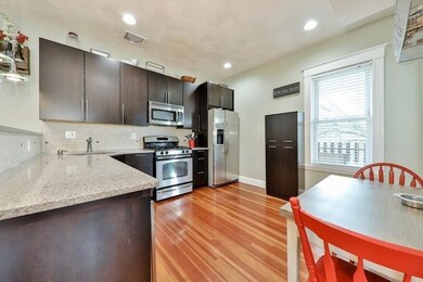 211 W 8th St unit 3, Boston, MA 02127 - photo 2
