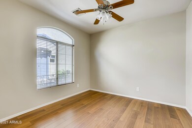 6-274253579-16 Living Room