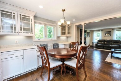 27 Thornton Rd, Londonderry, NH 03053 - photo 3