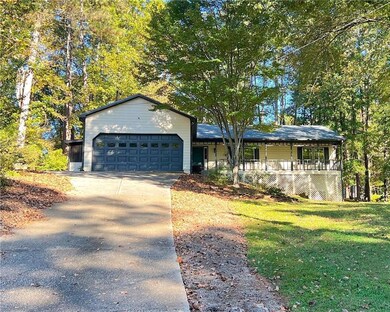 1095 Johnson Cir, Lawrenceville, GA 30046 - photo 4