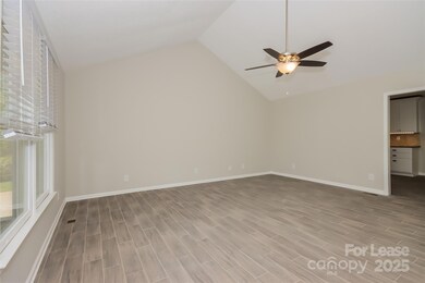 148 Millstone Dr, Statesville, NC 28625 - photo 4