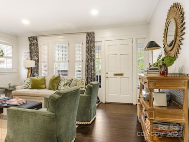 2312 Vail Ave, Charlotte, NC 28207 - photo 4