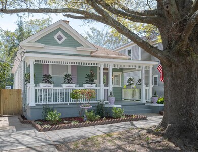 816 Dock St-34