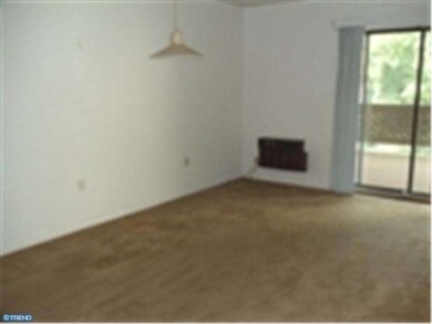 1334 W Wyomissing Ct unit O, West Lawn, PA 19609 - photo 6