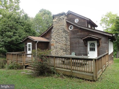 18370 Silcott Springs Rd, Purcellville, VA 20132 - photo 5