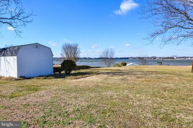 109 Sunset Cir, Colonial Beach, VA 22443 - photo 4