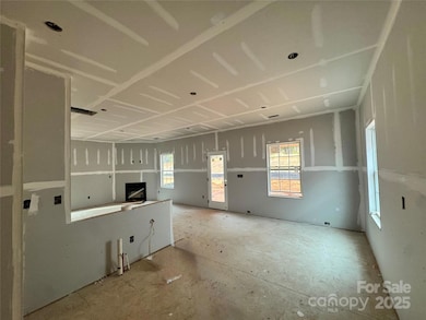 720 Inwood Hill Dr unit 9, Gastonia, NC 28056 - photo 2