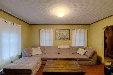 30 Atlanta St, Worcester, MA 01604 - photo 4