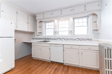 30 Taft Ave unit 2, Providence, RI 02906 - photo 5
