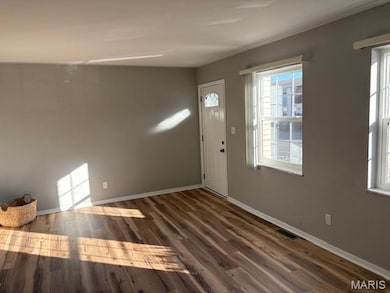 837 Wendevy Ct unit 11A, Ballwin, MO 63011 - photo 2