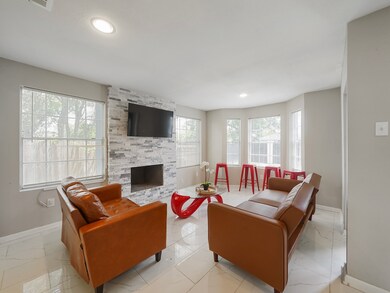 2504 2B Ferguson Way, Houston, TX 77088 - photo 6