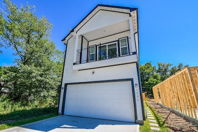 7726 Orebo St, Houston, TX 77088 - photo 3