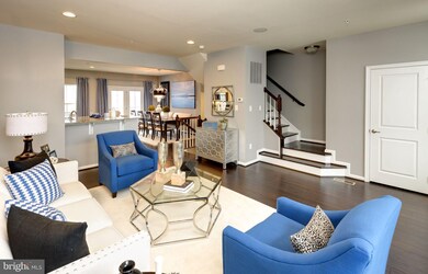 8210 Secluded Cove Ln, Baltimore, MD 21222 - photo 7