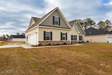 1001 Spot Cir, New Bern, NC 28562 - photo 2
