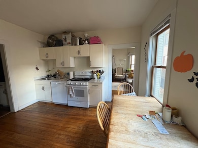 134 Elm St, Cambridge, MA 02139 - photo 4