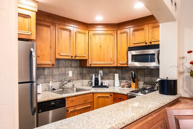 840 W Bigler unit 341, Midway, UT 84049 - photo 7