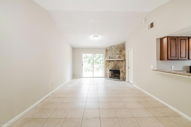 226 Aquarius Cir W, Jacksonville, FL 32216 - photo 2