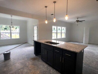 807 Fairview Cir, Hinesville, GA 31313 - photo 4