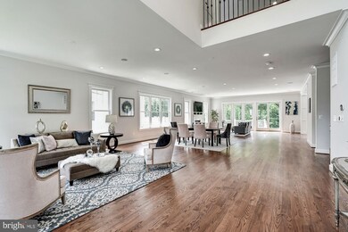 313 George St SW, Vienna, VA 22180 - photo 3